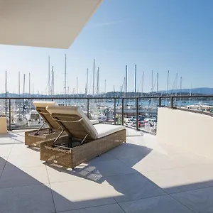 Superbe Bord De , Saint-Mandrier-sur-Mer France
