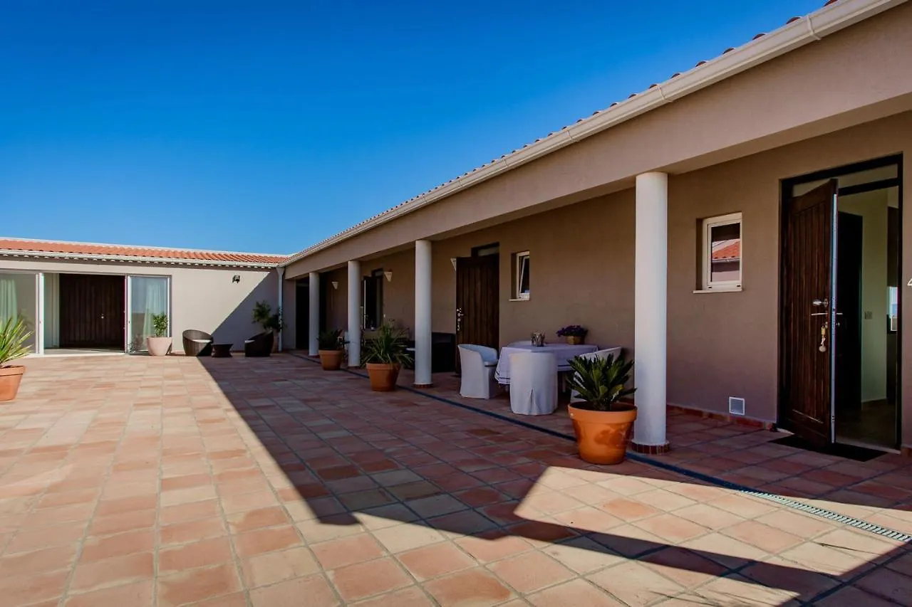 Corte Velada Guest House By Lovelystay Lagos