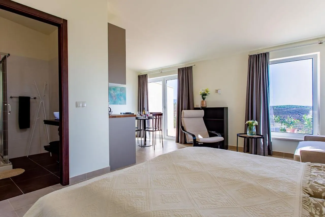 Corte Velada Guest House By Lovelystay Lagos Appartement